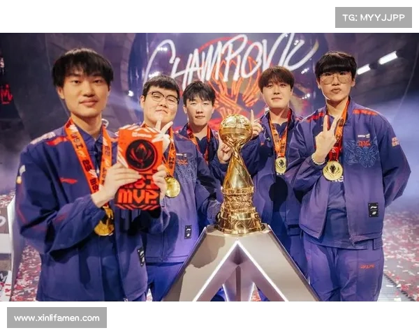 揭秘JDG战队韩国选手加盟背后的真实原因与策略分析 揭秘JDG战队韩国选手加盟背后的真实原因与策略分析