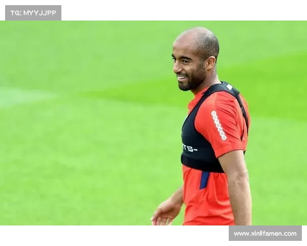 从战术适配到成长空间浅析小卢卡斯在巴黎替补角色的多重意义