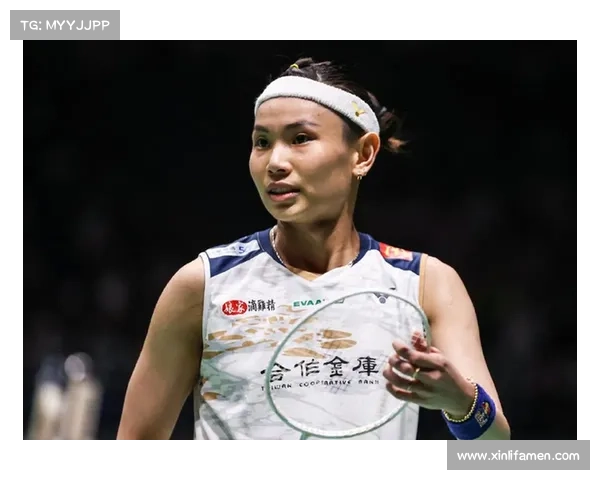 戴资颖南非公开赛精彩网前扑球得分展现绝佳反应速度与技巧